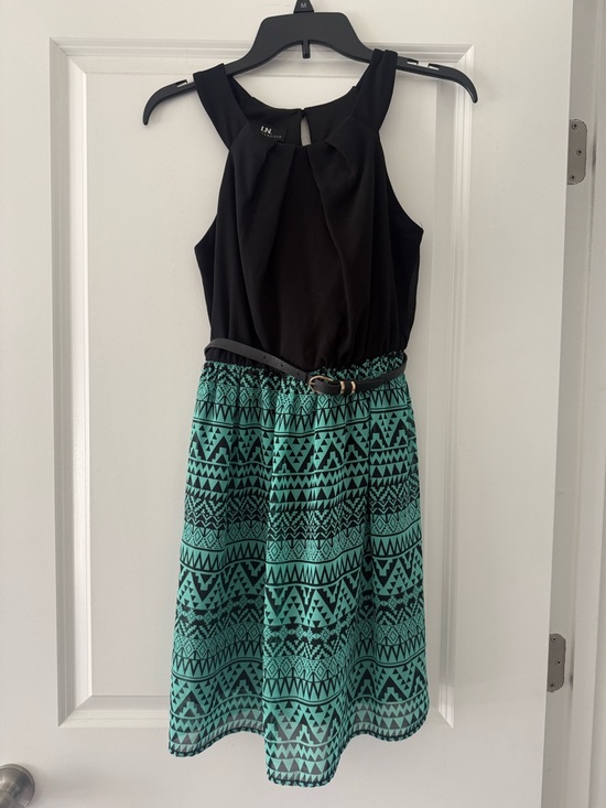 I.N. San Francisco Dresses & Skirts - I.N. San Francisco Black and Teal Geometric Midi Dress